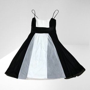 Intrigue (USA Made) Formal Knee Length Dress-Sz M